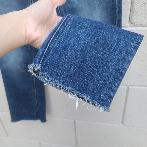 MOTHER Superior | The Dazzler Ankle Fray Jeans in Painfully Obvious Size 24 - Picture 7 of 12